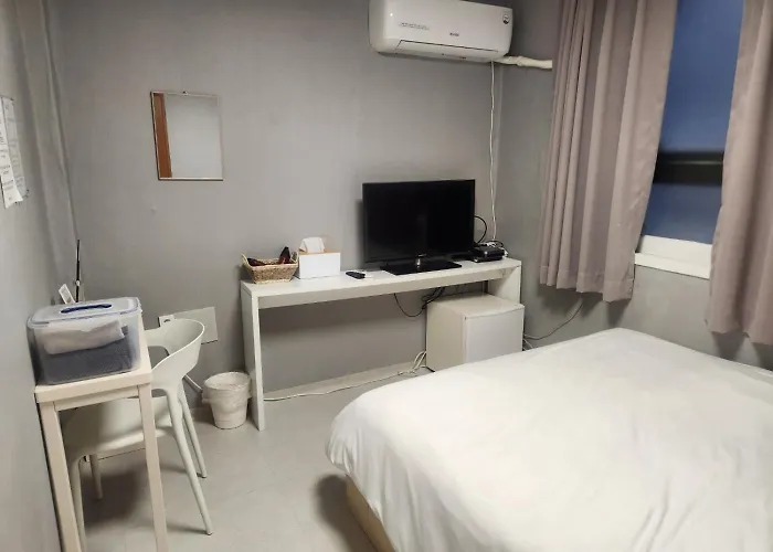 Motel 미도 남포 자갈치 Busan