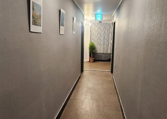 Motel 미도 남포 자갈치 *
