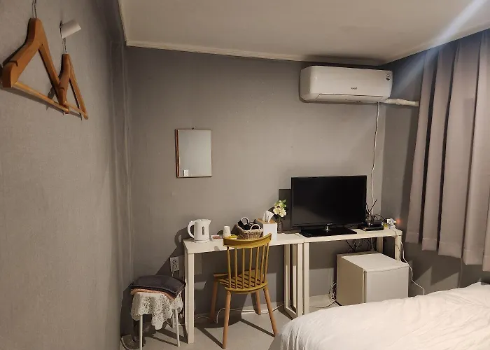 Motel 미도 남포 자갈치 Busan