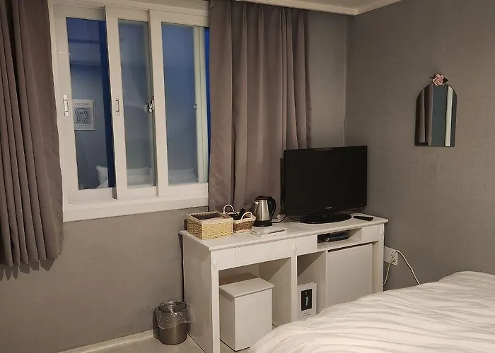 Motel 미도 남포 자갈치 *